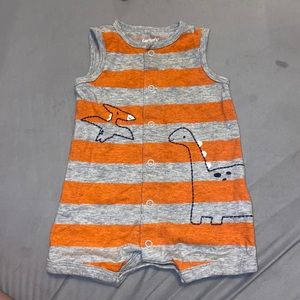 Brand: Carters Size: 0-3 Months
